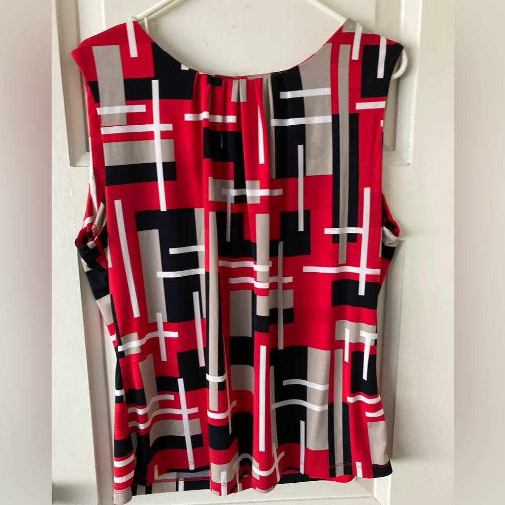 Calvin Klein sleeveless pinafore like neck